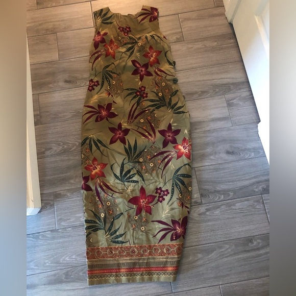 R&K Originals|Vintage tropical floral maxi dress with side buttons & side slit• - Picture 3 of 13
